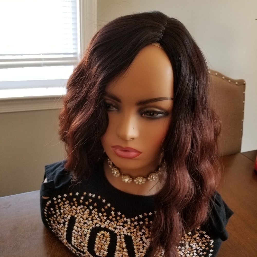 Ombre dark red wig